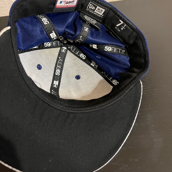 LA Dodgers hat - 7 1/4" - Picture 5 of 5